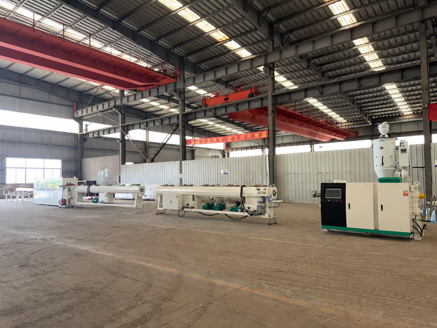 250 kg/h HDPE Pipe Extrusion Line for Recycled Material – Lima, Peru